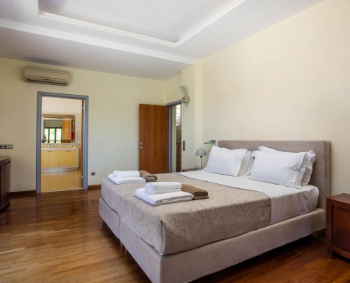 Rhodes-Villa-Amaltheia-Master-bedroom-1